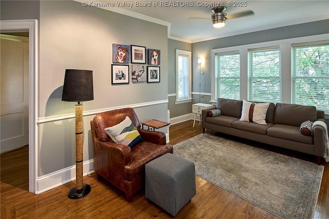 1313 Lee St E Unit 233, Charleston, WV 25301 - living area with wood finished floors, baseboards, crown molding, and a ceiling fan