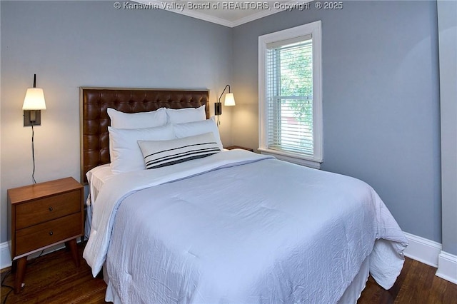 1313 Lee St E Unit 233, Charleston, WV 25301 - bedroom featuring wood finished floors, baseboards, and crown molding
