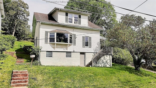 918 Greendale Dr, Charleston, WV 25302 - view of front of home with stairs and a front lawn