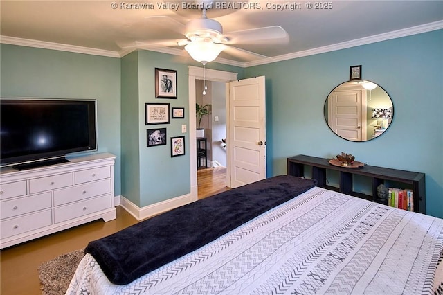 918 Greendale Dr, Charleston, WV 25302 - bedroom with wood finished floors, ornamental molding, baseboards, and a ceiling fan