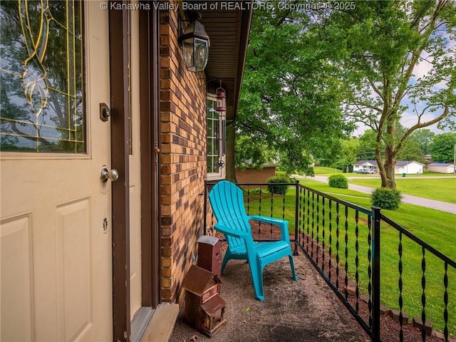 174 Pine Dr, Poca, WV 25159 - photo 4