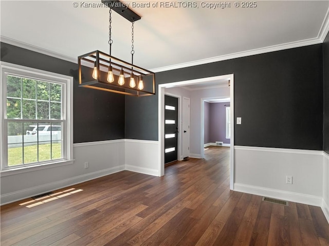 1300 Enslow Blvd, Huntington, WV 25701 - unfurnished room featuring dark wood-style floors, baseboards, and crown molding