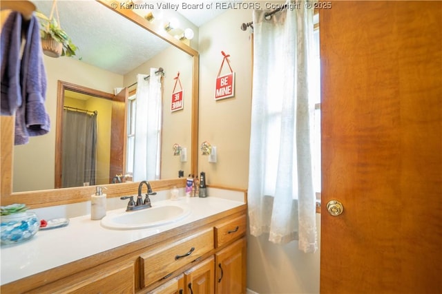 400 13th St, Dunbar, WV 25064 - full bathroom featuring vanity