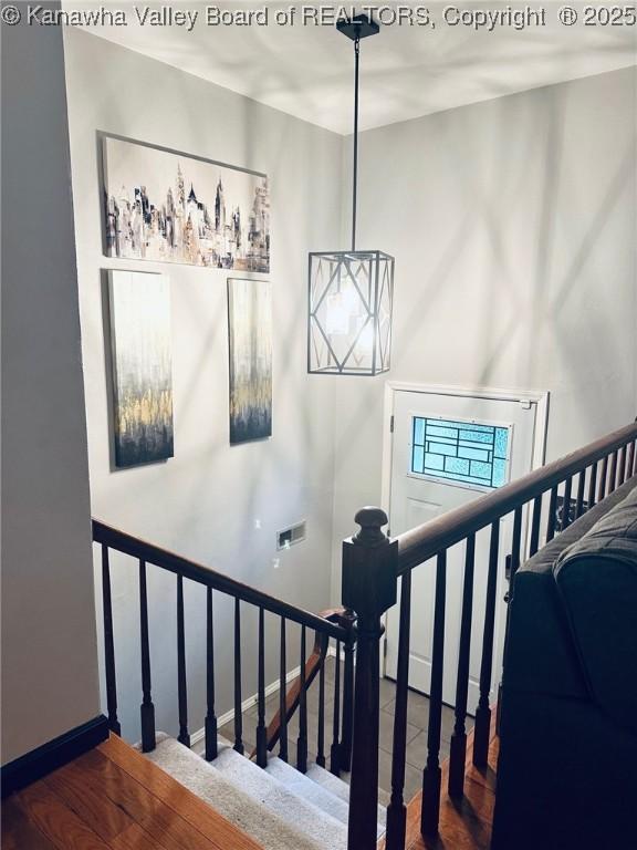 237 Pine Cir, Dunbar, WV 25064 - view of staircase