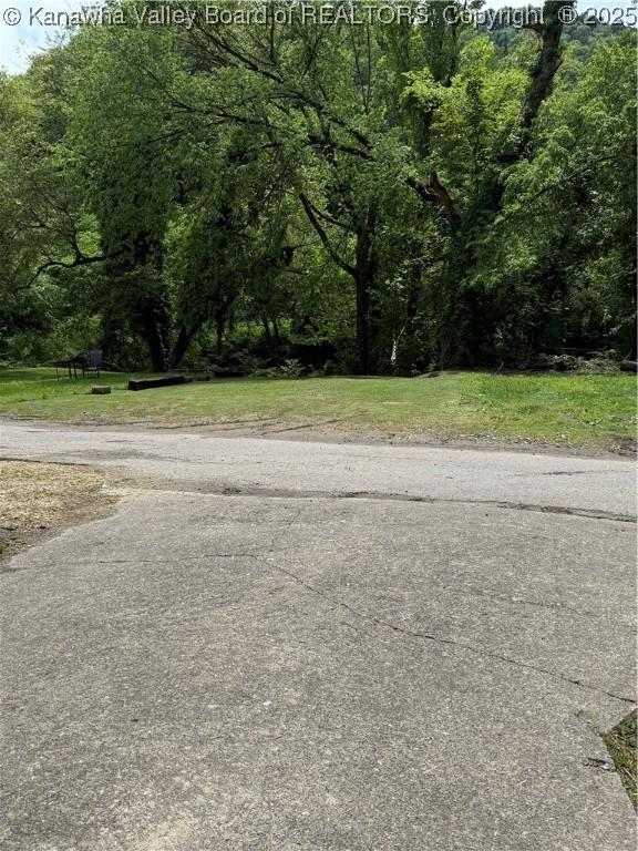 156 Hanging Rock Hwy, Central, WV 25646 - photo 20