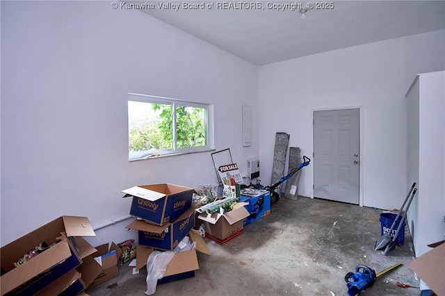 5201 Hammons Dr, Charleston, WV 25313 - view of garage