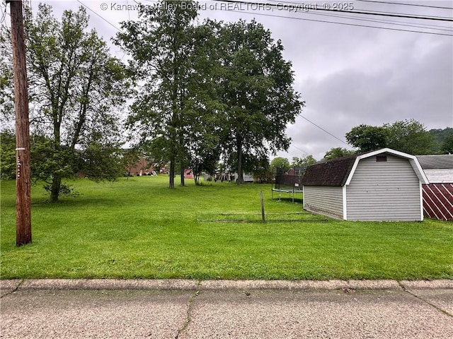 210 Melrose Dr, Hurricane, WV 25526