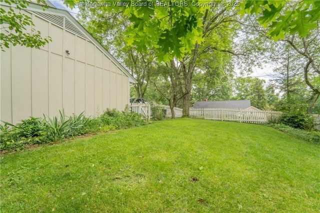 1418 Sweetbrier Rd, Charleston, WV 25314 - view of yard