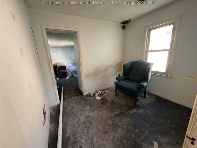 3211 Georges Dr, Saint Albans, WV 25177 - view of living area