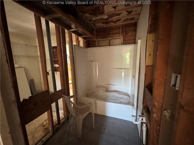 3211 Georges Dr, Saint Albans, WV 25177 - bathroom with concrete floors