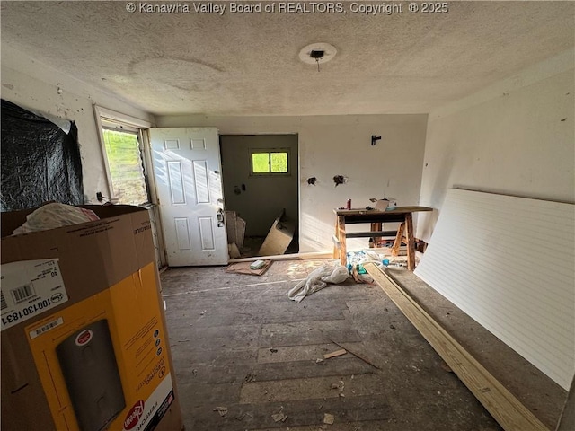 3211 Georges Dr, Saint Albans, WV 25177 - entrance foyer with a textured ceiling