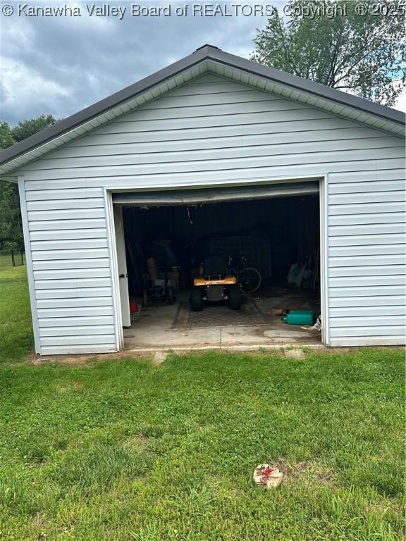 490 Hawthorne Ln, Point Pleasant, WV 25550 - photo 6