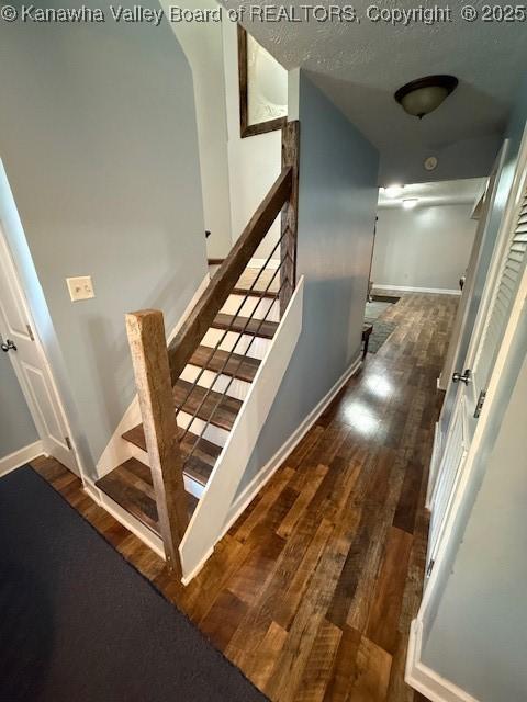 4948 Charleston Rd, Poca, WV 25159 - photo 8