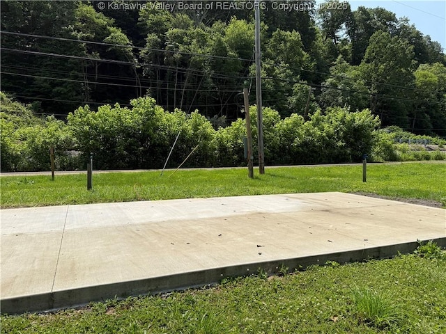 917 River Crest Ln, West Columbia, WV 25287