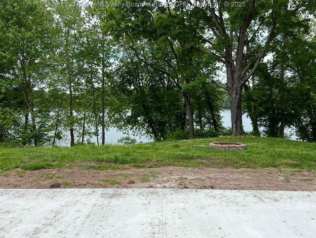 917 River Crest Ln, West Columbia, WV 25287