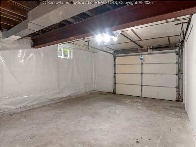 1255 Park Ave, Charleston, WV 25302 - view of garage