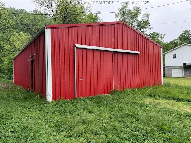 3112 Cicerone Rd, Charleston, WV 25320 - view of pole building featuring a yard