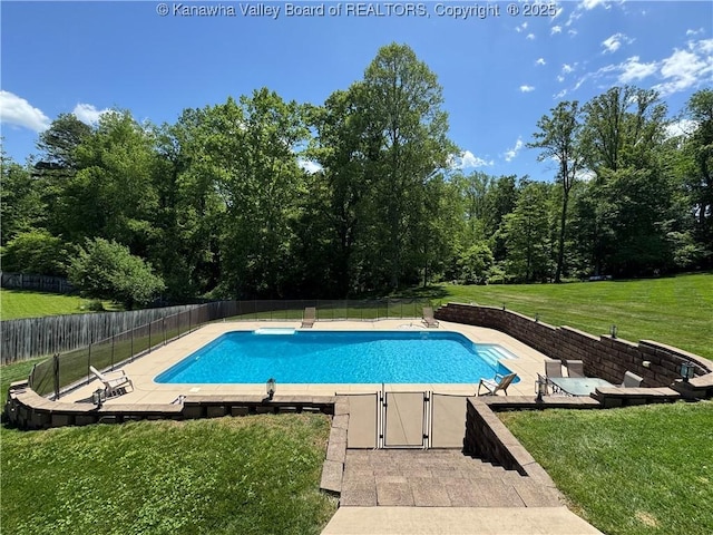 90 Brooke St, Culloden, WV 25510 - view of pool featuring a patio area