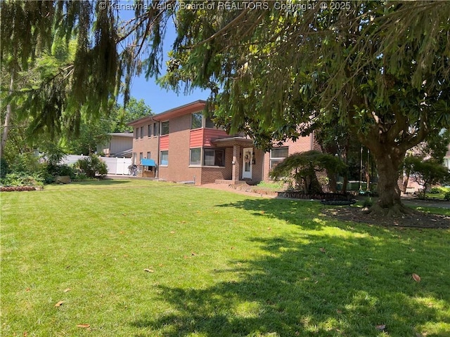 3915 Virginia Ave SE, Charleston, WV 25304 - view of yard