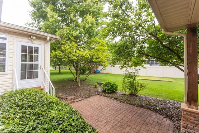 112 Willowood Cir, Hurricane, WV 25526 - view of patio / terrace