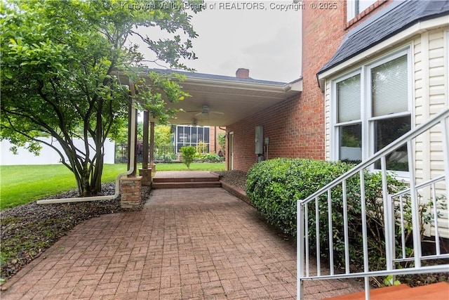 112 Willowood Cir, Hurricane, WV 25526 - view of patio featuring a ceiling fan