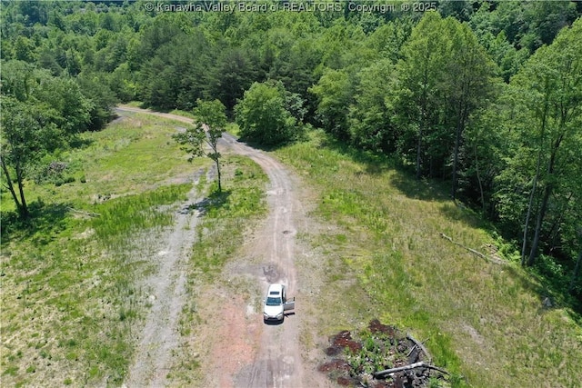 245 245 Way, Man, WV 25635