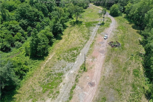 245 245 Way, Man, WV 25635