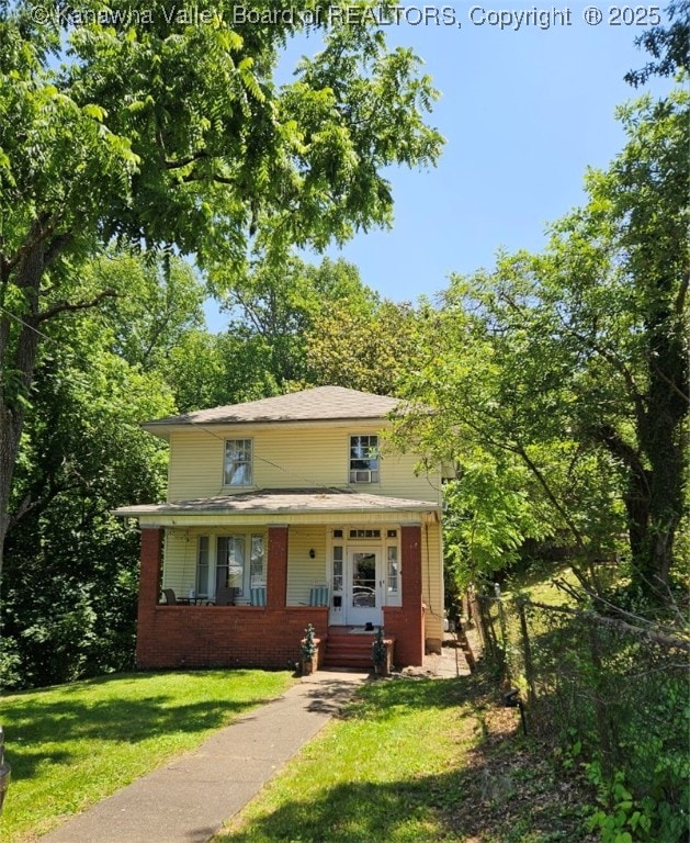160 Davis St, Huntington, WV 25705 - traditional style home with brick siding