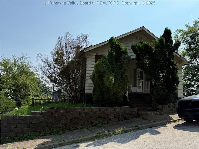 1123 Beech Ave, Charleston, WV 25312 - view of home's exterior with a porch