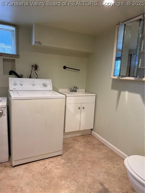1123 Beech Ave, Charleston, WV 25312 - washroom featuring hookup for a washing machine and baseboards
