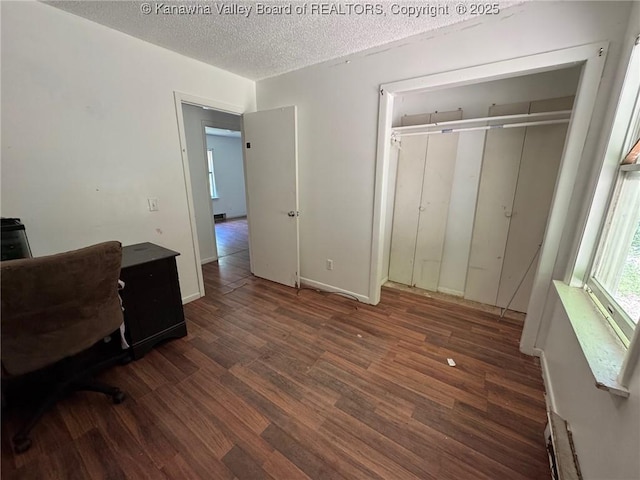 2608 Procious Maysel Rd, Wv, WV 25133 - home office with wood finished floors, a textured ceiling, and baseboards