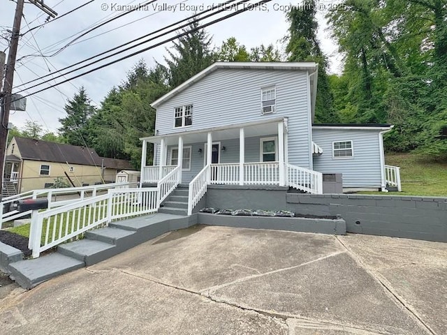 547 Garrison Ave, Charleston, WV 25302 - view of front of home featuring a porch