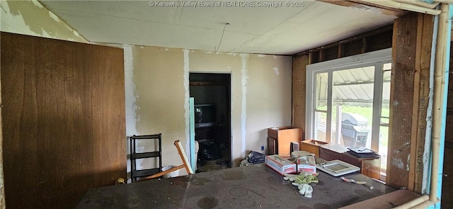 1214 Upper Vine St, Charleston, WV 25302 - view of dining space