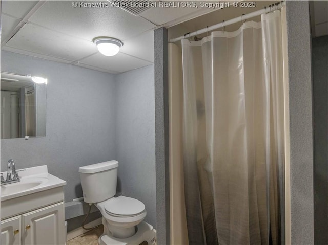 3742 Greenview Rd, South Charleston, WV 25309 - bathroom featuring vanity and a shower with curtain