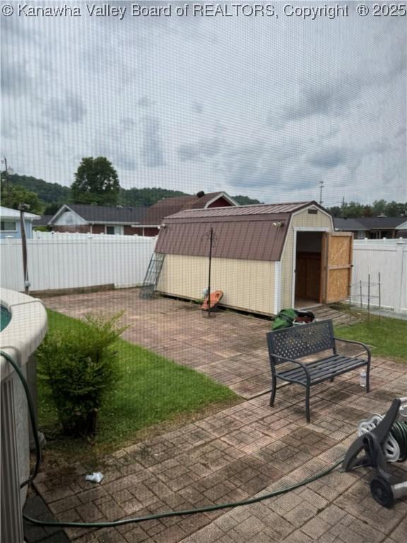 194 Shawnee Ests, Winfield, WV 25213 - fenced backyard with a patio