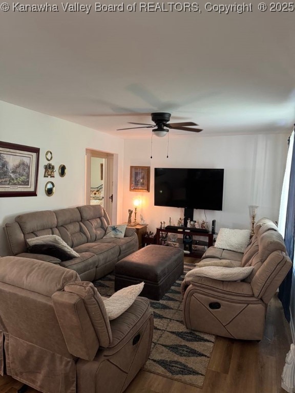 1003 Ridge Dr, South Charleston, WV 25309 - living area with wood finished floors and a ceiling fan