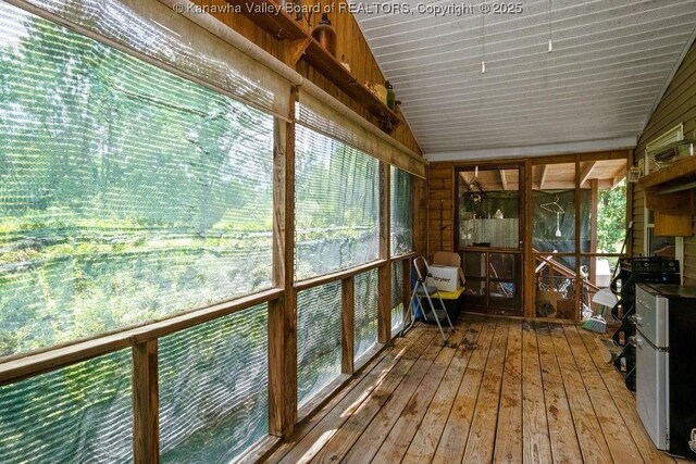 2873 Oak Hill Ridge Rd, Bomont, WV 25030 - sunroom with hardwood / wood-style floors and vaulted ceiling