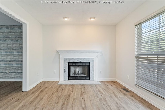 1571 Thistlewood Cir, Hurricane, WV 25526 - detailed view of wood finished floors and a fireplace