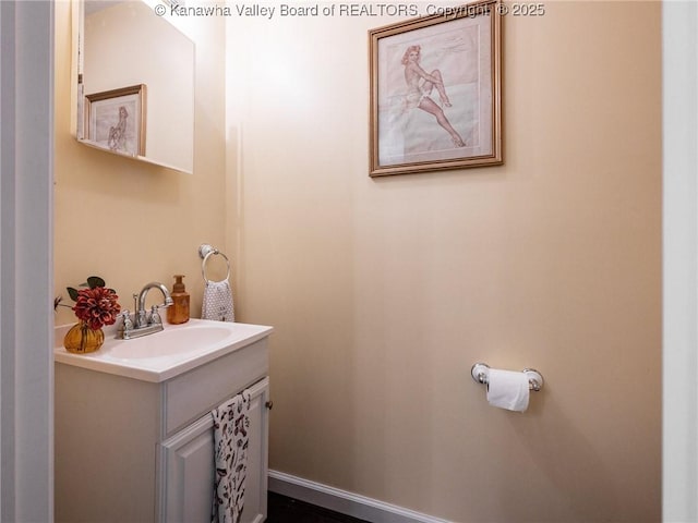 732 Jordan Pl, Nitro, WV 25143 - bathroom featuring vanity