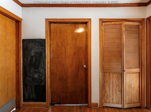 15 Eagle Flight Rd, Ripley, WV 25271 - detailed view of wood finished floors and crown molding