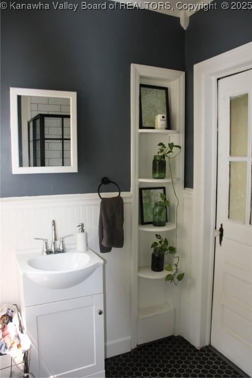 1840-A Oakridge Dr, Charleston, WV 25311 - bathroom with vanity and wainscoting