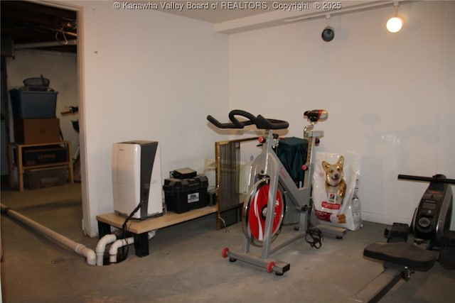 1840-A Oakridge Dr, Charleston, WV 25311 - view of workout area