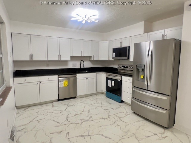 1507 Rockford Ct, Charleston, WV 25314 - photo 7