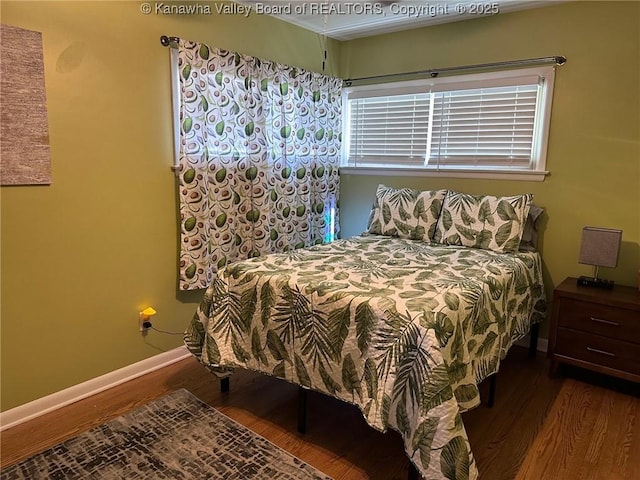 1524 Fenton Cir, Nitro, WV 25143 - bedroom with wood finished floors