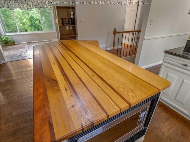 227 Maplewood Ests, Scott Depot, WV 25560 - interior space with wood finished floors