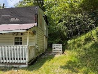 168 Harmon Rd, Charleston, WV 25314 - view of property exterior with a porch