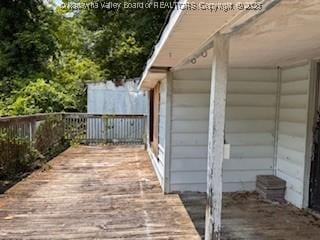 168 Harmon Rd, Charleston, WV 25314 - view of wooden terrace