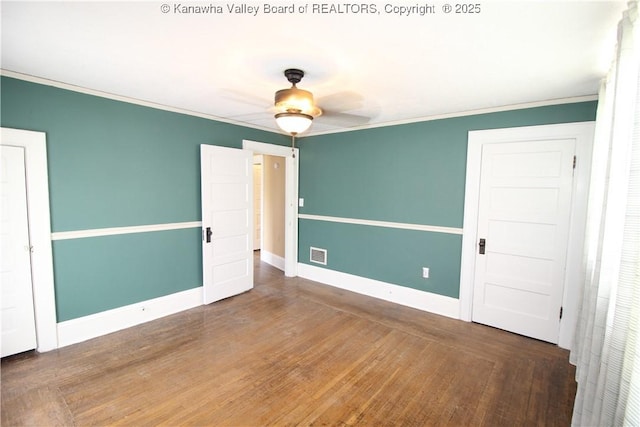 624 Randolph St, Charleston, WV 25302 - empty room with ceiling fan, ornamental molding, and wood finished floors