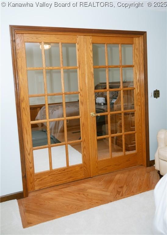 35 Belpac Cir, Logan, WV 25601 - detailed view of wood finished floors