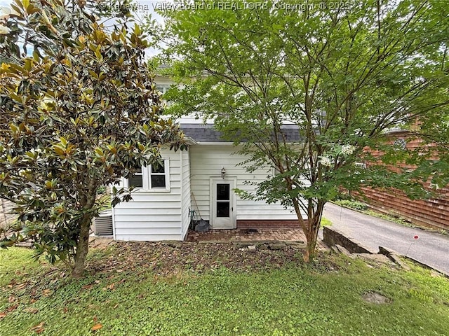 1021 Cleveland Ave, Charleston, WV 25302 - photo 11